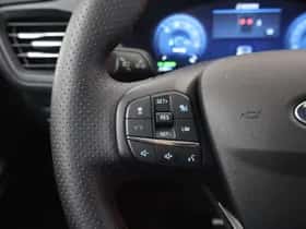 Ford Kuga (2025) thumbnail 33