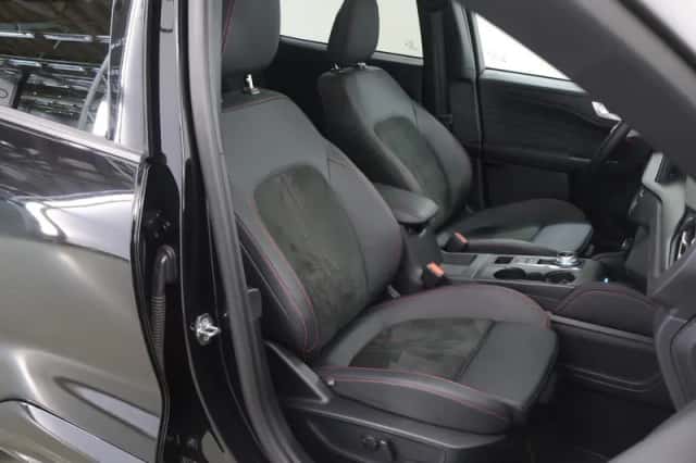 Ford Kuga (2025) thumbnail 10