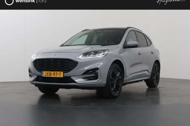 Ford Kuga (2024) thumbnail 1