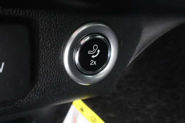 Ford Kuga (2024) thumbnail 42