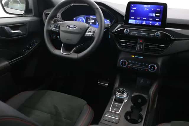 Ford Kuga (2024) thumbnail 9