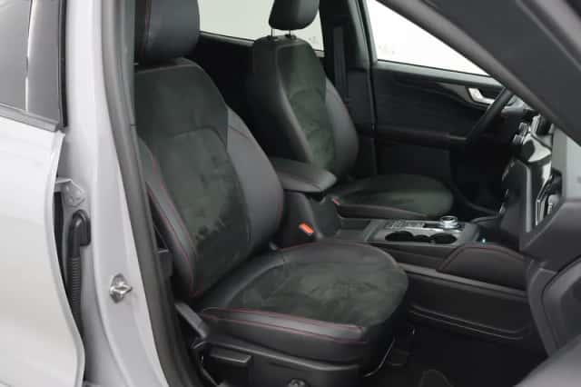 Ford Kuga (2024) thumbnail 10