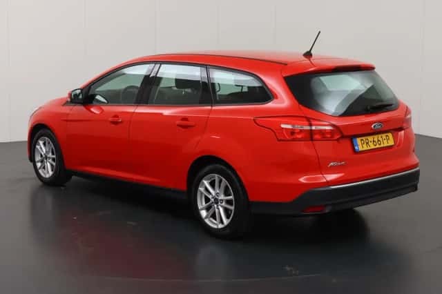 Ford Focus (2017) thumbnail 22