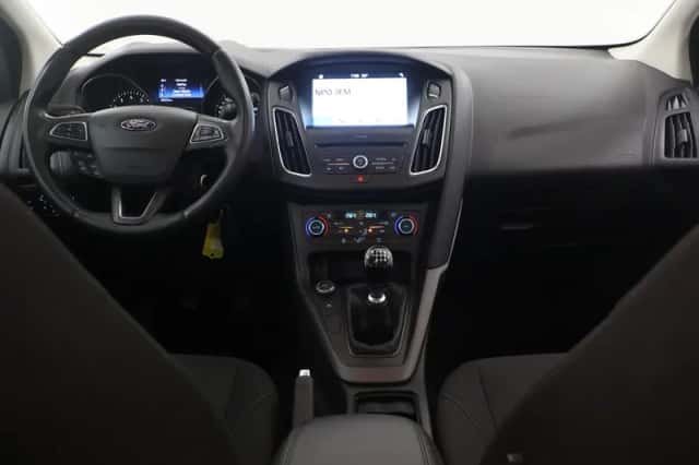 Ford Focus (2017) thumbnail 8