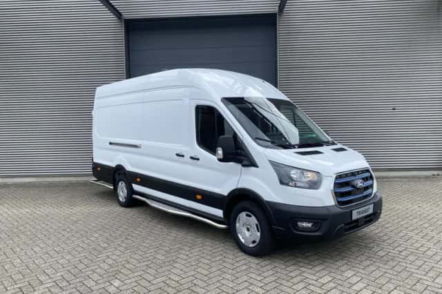 Ford E-Transit (2026) thumbnail 7