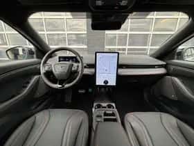 Ford Mustang (2026) thumbnail 10