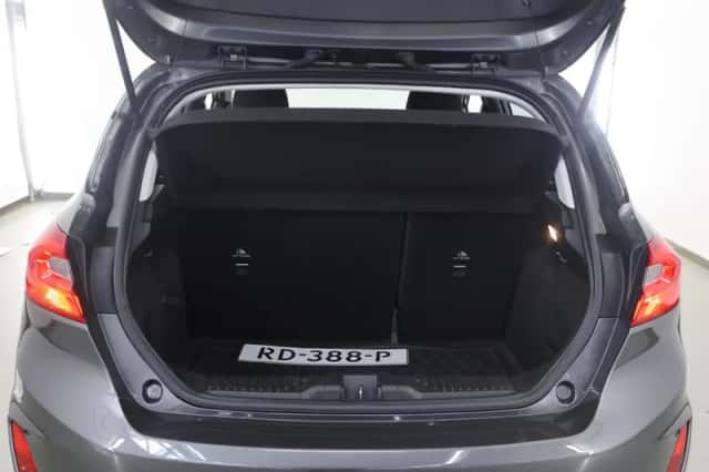 Ford Fiesta (2017) thumbnail 33