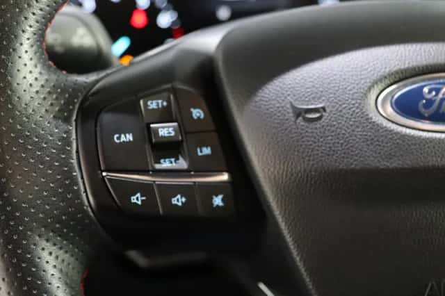 Ford Focus (2019) thumbnail 17