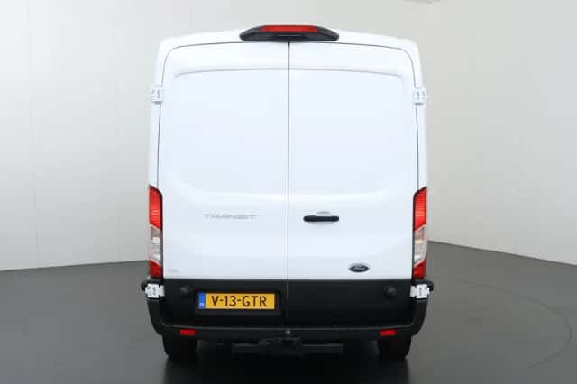 Ford Transit (2024) thumbnail 4