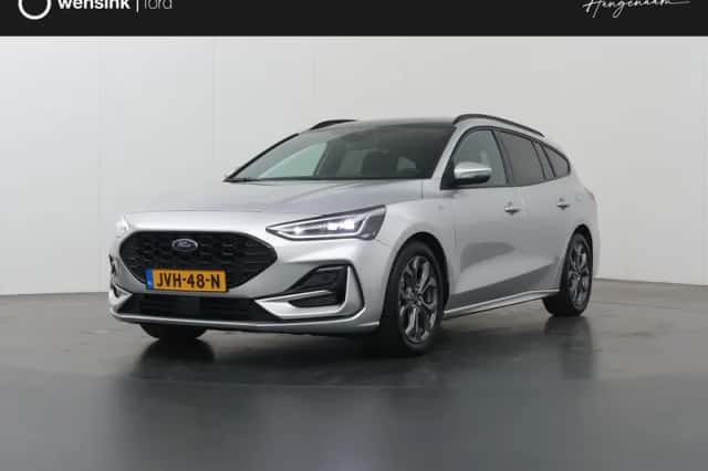 Ford Focus (2023) thumbnail 1