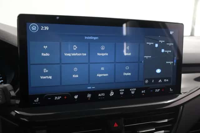 Ford Focus (2023) thumbnail 18