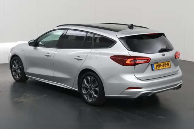 Ford Focus (2023) thumbnail 22