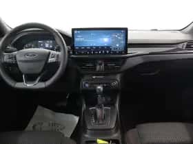 Ford Focus (2023) thumbnail 8