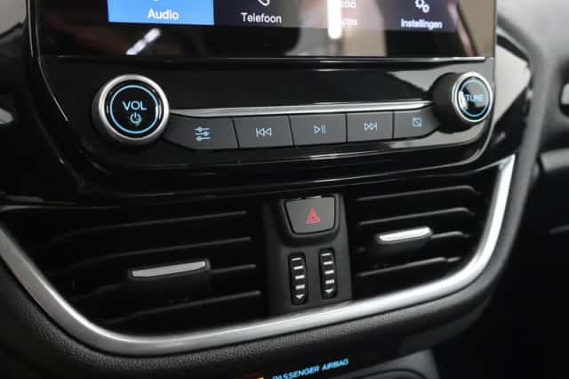Ford Fiesta (2021) thumbnail 19