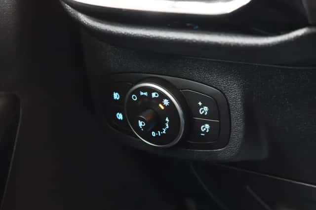 Ford Fiesta (2021) thumbnail 30