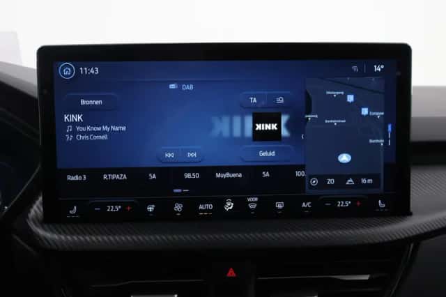 Ford Kuga (2025) thumbnail 16