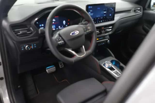 Ford Kuga (2025) thumbnail 7