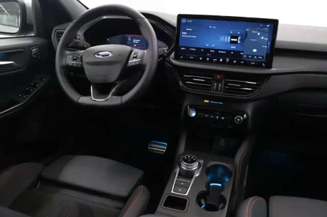 Ford Kuga (2025) thumbnail 9