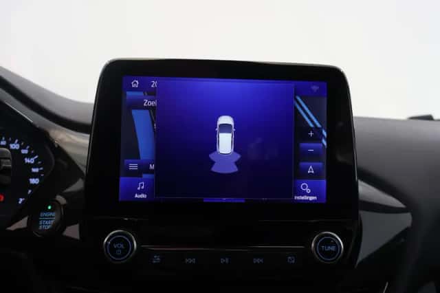 Ford Fiesta (2021) thumbnail 14
