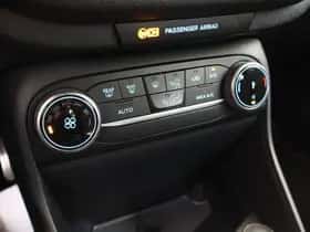 Ford Fiesta (2021) thumbnail 21