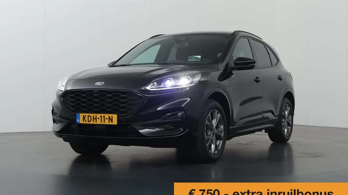 Ford Kuga (2023) — foto 1