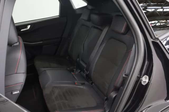 Ford Kuga (2023) thumbnail 11