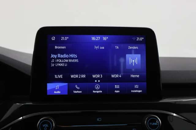 Ford Kuga (2023) thumbnail 18