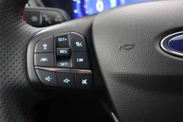 Ford Kuga (2023) thumbnail 34