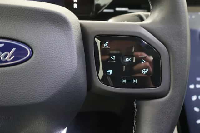 Ford Explorer (2025) thumbnail 28