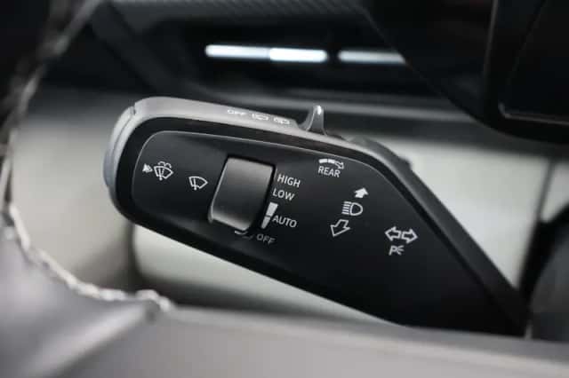 Ford Explorer (2025) thumbnail 31