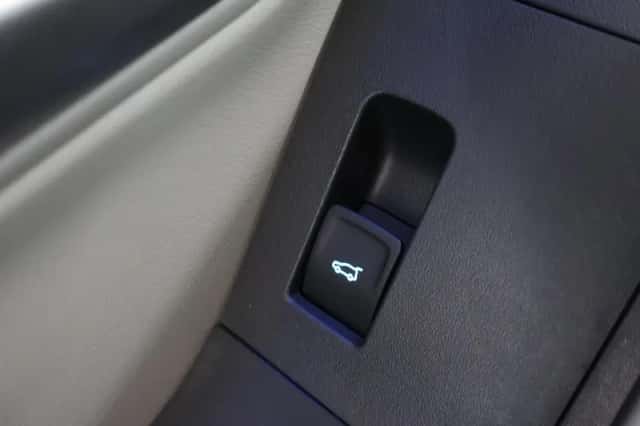 Ford Explorer (2025) thumbnail 35
