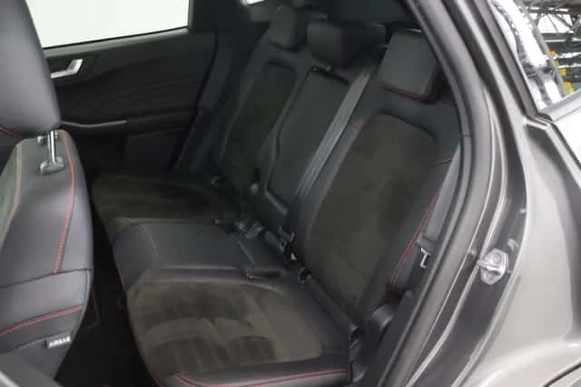 Ford Kuga (2023) thumbnail 11