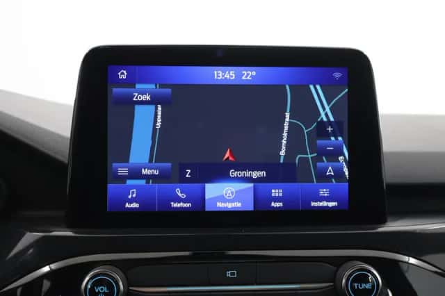 Ford Kuga (2023) thumbnail 14