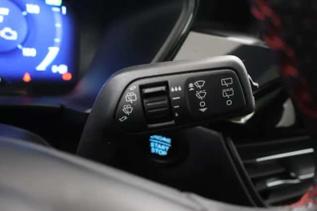 Ford Kuga (2023) thumbnail 33