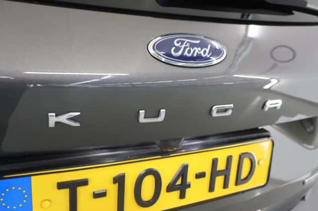 Ford Kuga (2023) thumbnail 43