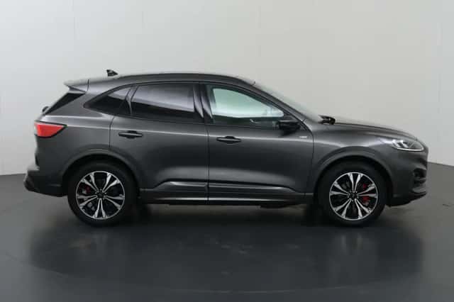 Ford Kuga (2023) thumbnail 6