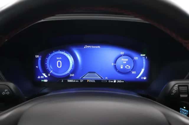 Ford Kuga (2021) thumbnail 12