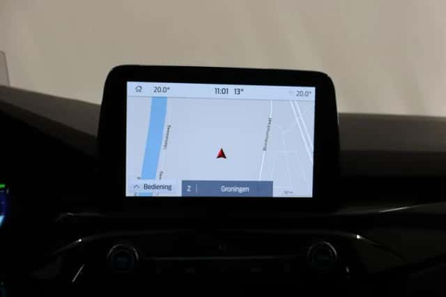 Ford Kuga (2021) thumbnail 14