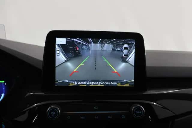 Ford Kuga (2021) thumbnail 15