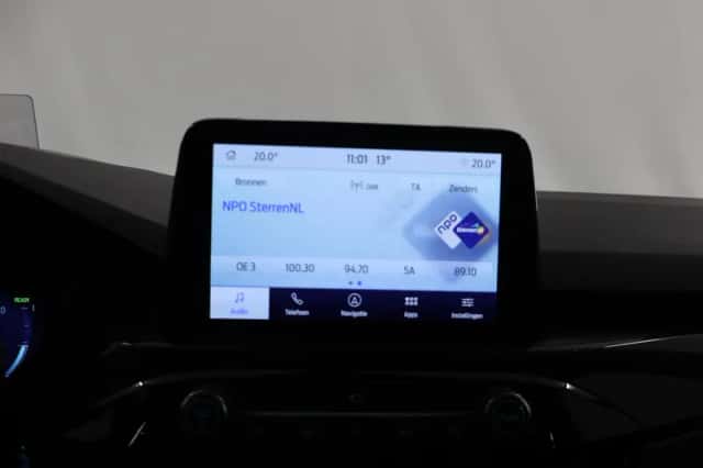 Ford Kuga (2021) thumbnail 16