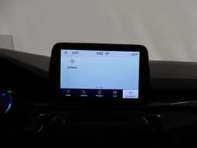 Ford Kuga (2021) thumbnail 24