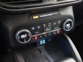Ford Kuga (2021) thumbnail 27