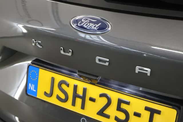 Ford Kuga (2021) thumbnail 44