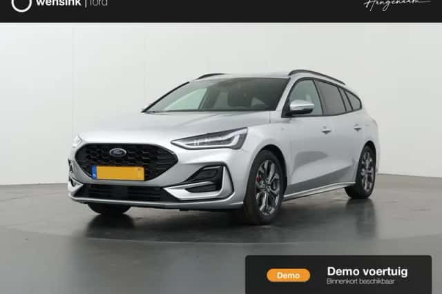 Ford Focus (2025) thumbnail 1