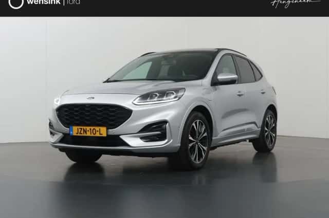 Ford Kuga (2021) thumbnail 1