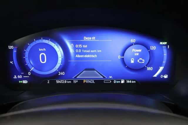 Ford Kuga (2021) thumbnail 13