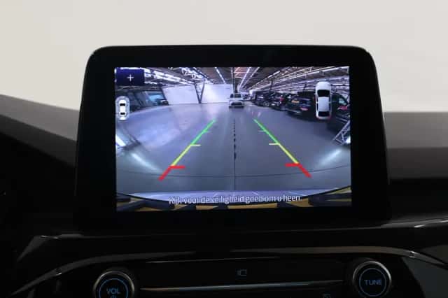 Ford Kuga (2021) thumbnail 17