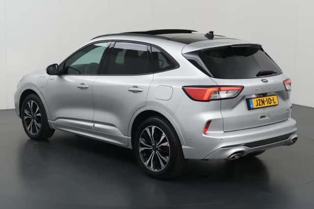 Ford Kuga (2021) thumbnail 22