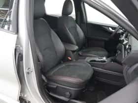 Ford Kuga (2021) thumbnail 10