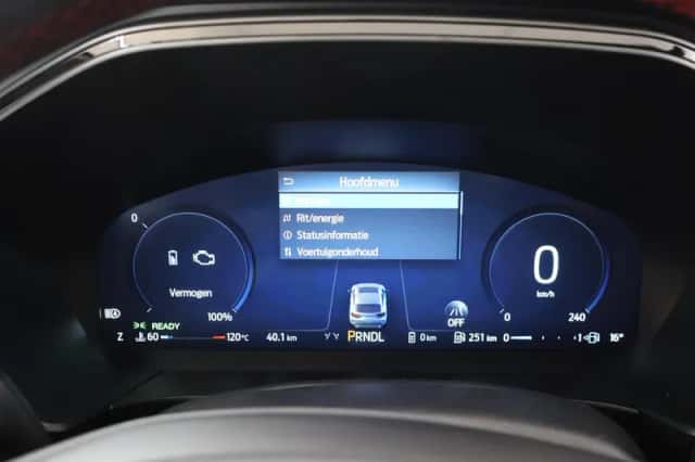 Ford Kuga (2025) thumbnail 12